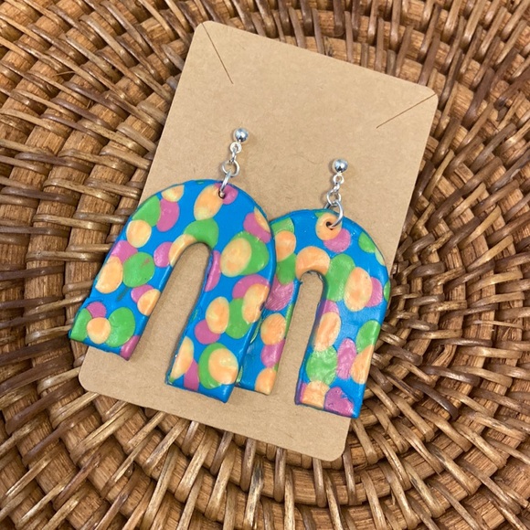 Fun and bright polymer clay handmade earrings - Picture 1 of 3
